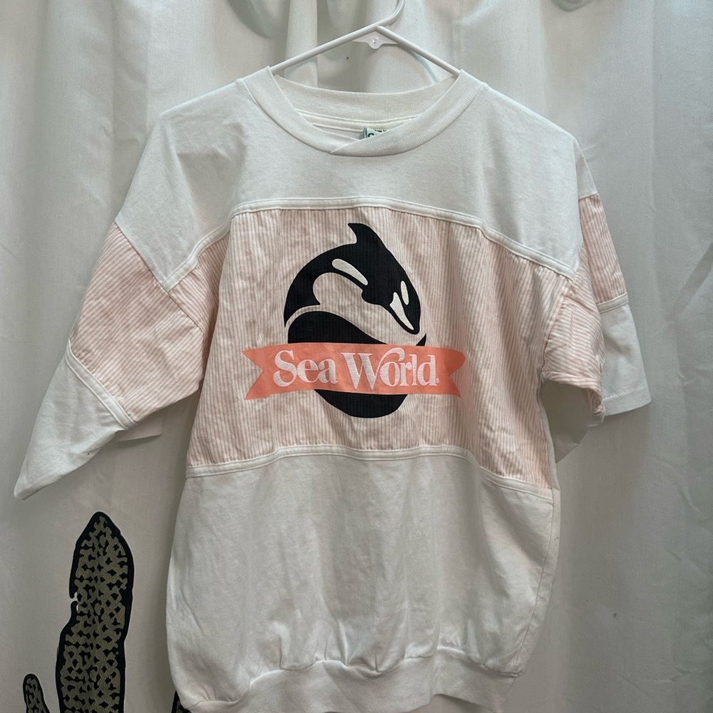 Vintage Sea World Shirt